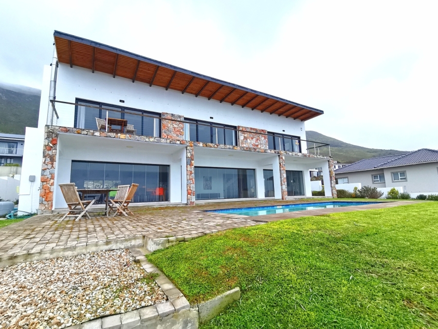 5 Bedroom Property for Sale in Chanteclair Western Cape